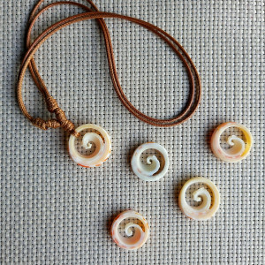 Wave Shell Necklace